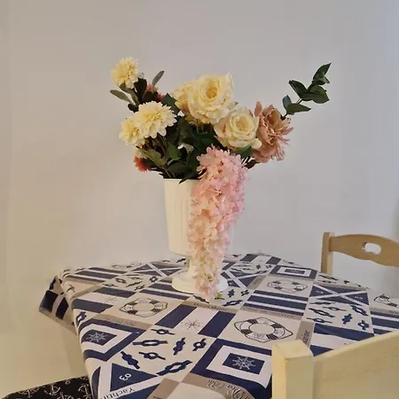Casa Fiore Centro Storico * غالّيبولي