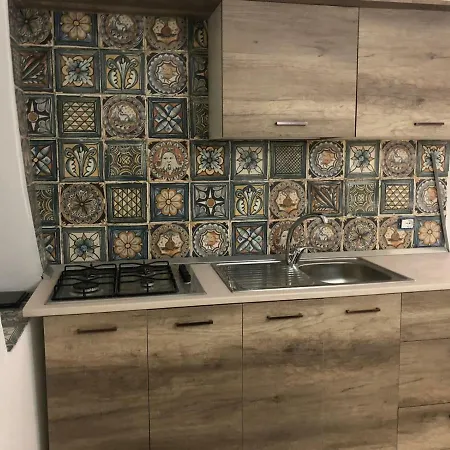 Casa Fiore Centro Storico * غالّيبولي